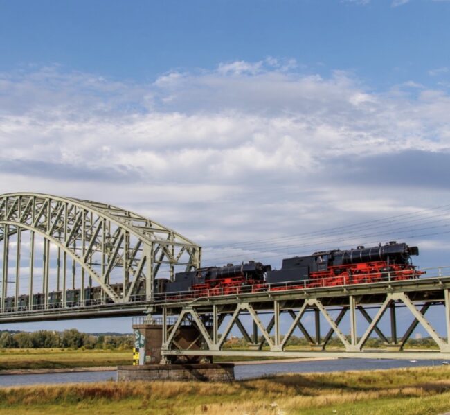 De Stoomtrein Boekenmarkt Express naar DAVO